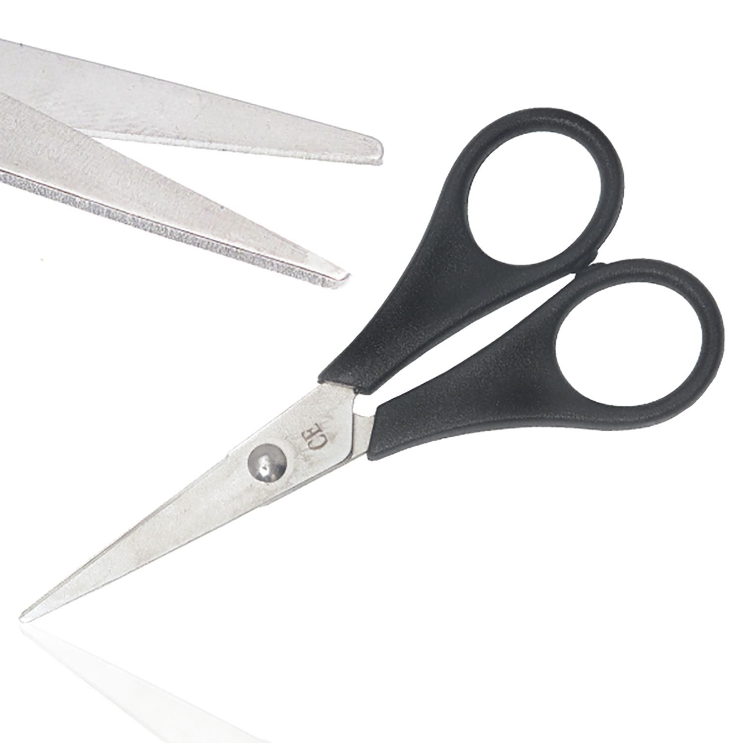 Instramed Disposable Scissors | Sharp/Sharp | 11.5cm | Plastic Handle | Single