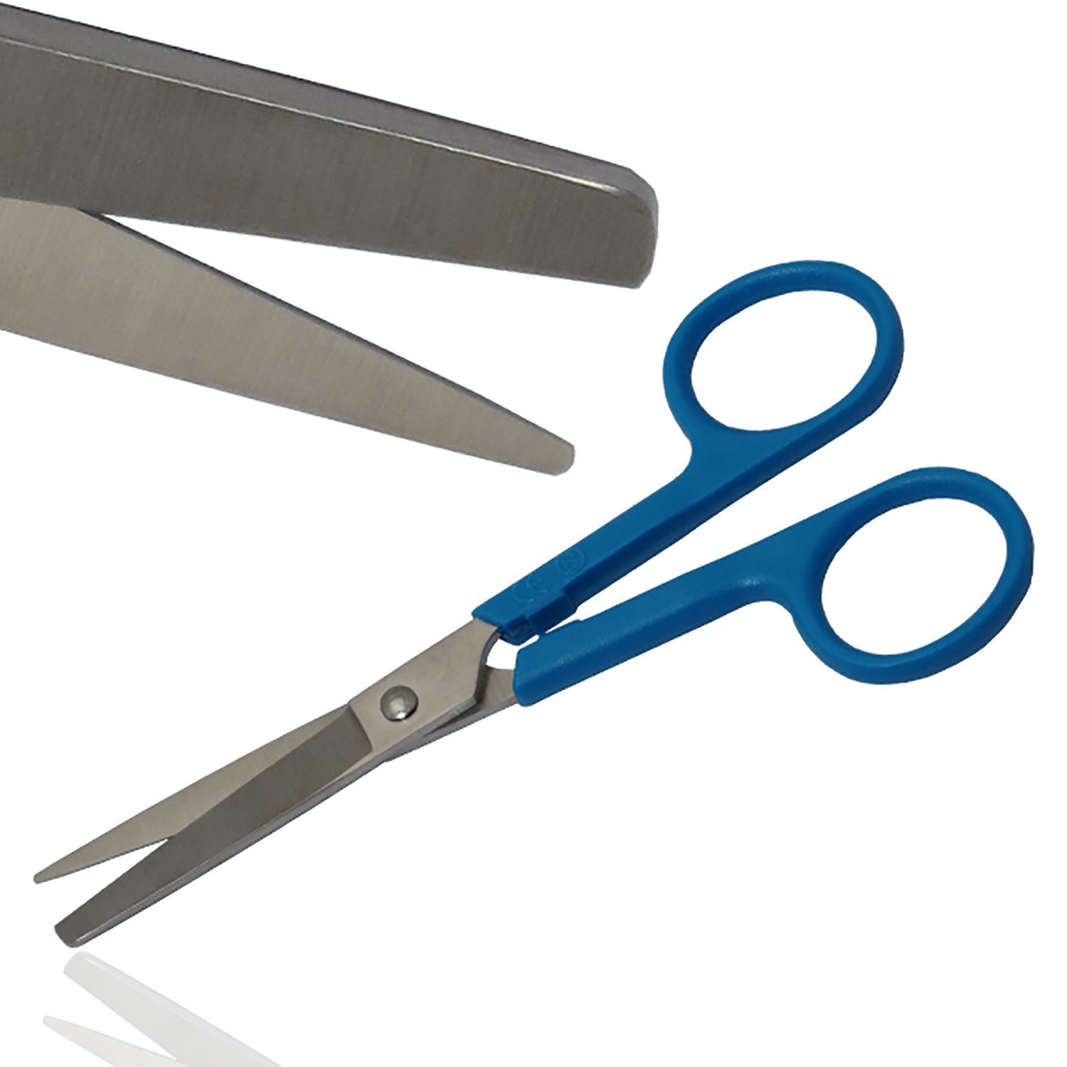 Instramed Dressing Scissors | Sharp/Blunt | 13cm | Plastic Handle | Single