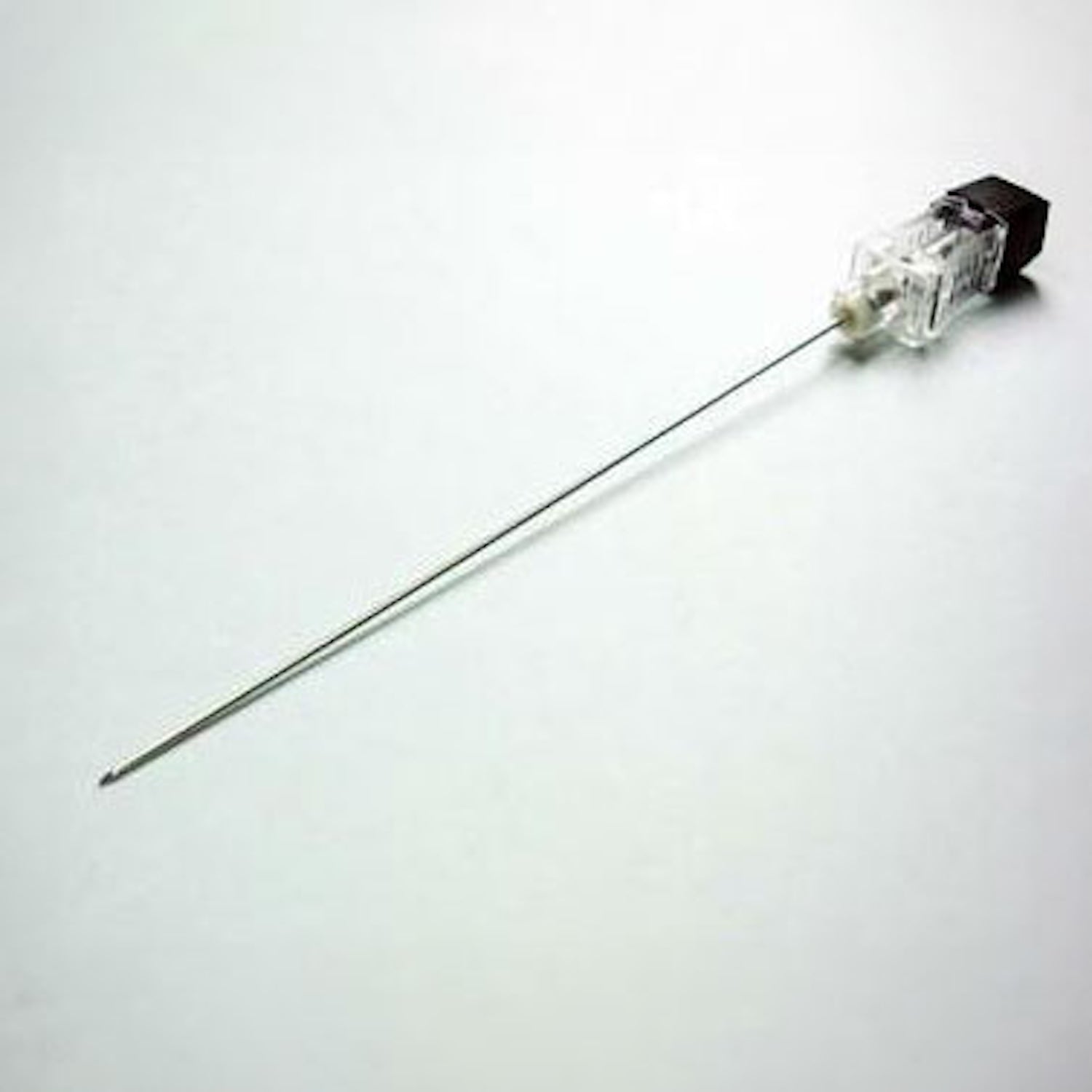 BD Long Length Spinal Needle with Quincke Bevel | Sterile | 22G | 177.8mm Long | Black | Case of 50